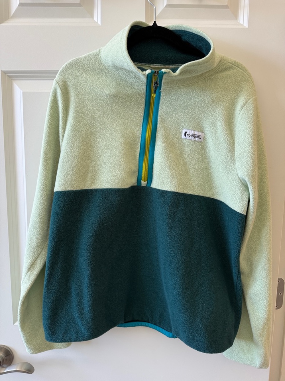 cotopaxi Women’s Two-Tone Quarter-Zip Fleece - Mint Green & Teal